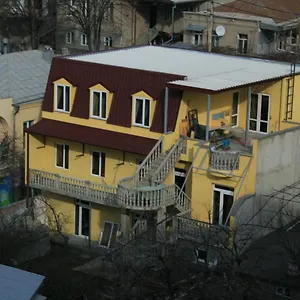 Hostel Why Me Eco-friendly, Tbilisi